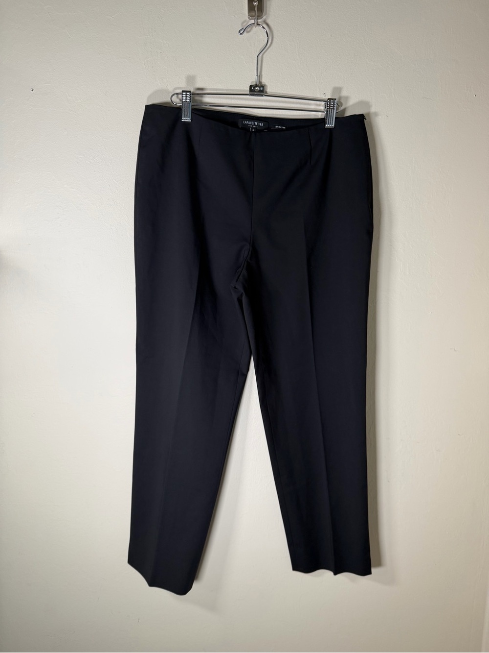 Lafayette 148 New York Black Cropped Straight-Leg Pants